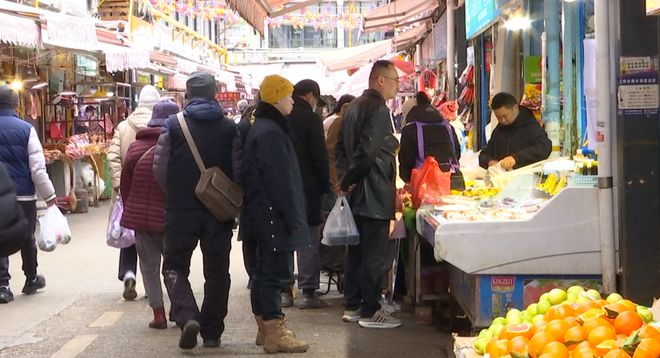 融融！这些御寒姿势总有一款适合你PG电子游戏麻将胡了热腾腾、暖(图12)